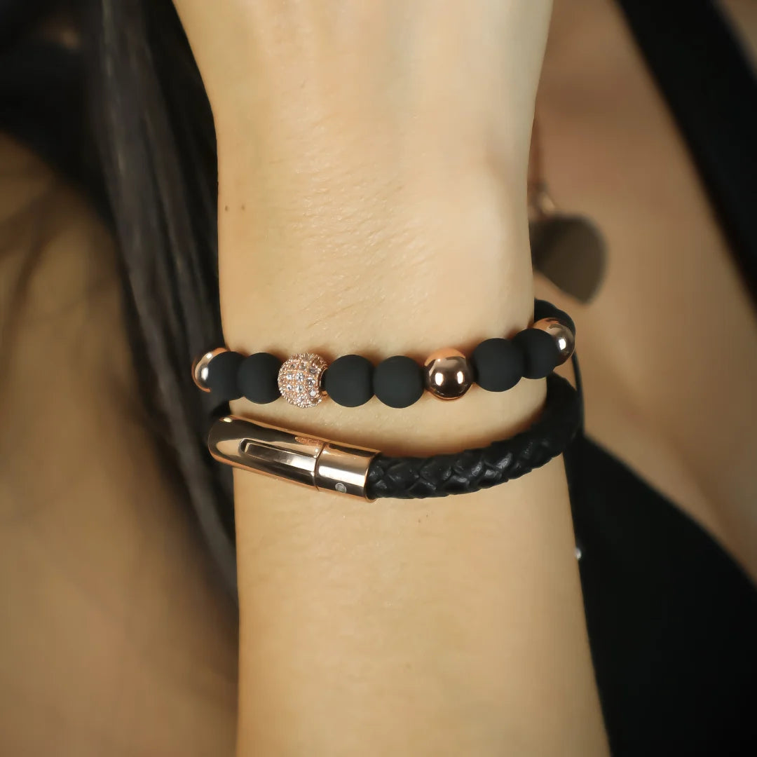Combo Damas Cuero Redondo Negro + Pulsera Tejida