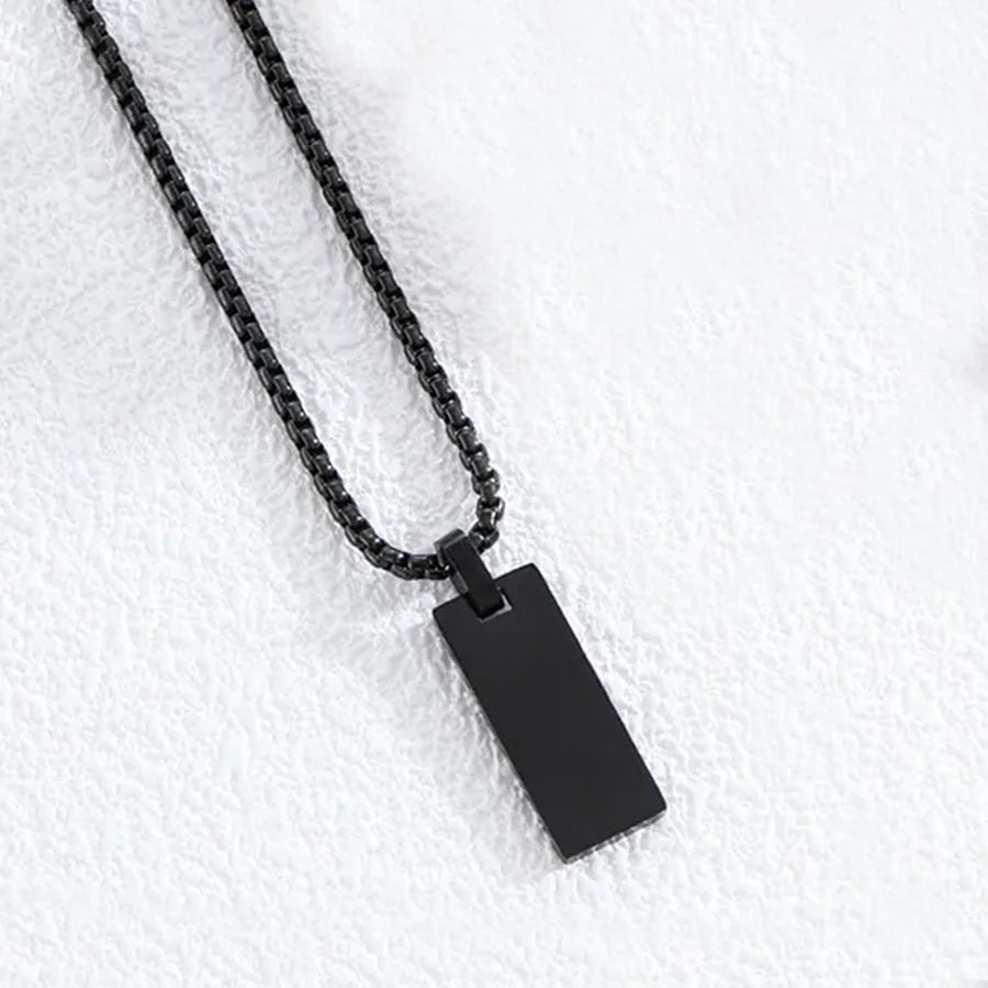 Cadena Placa Rectangular Negra con Grabado Personalizado